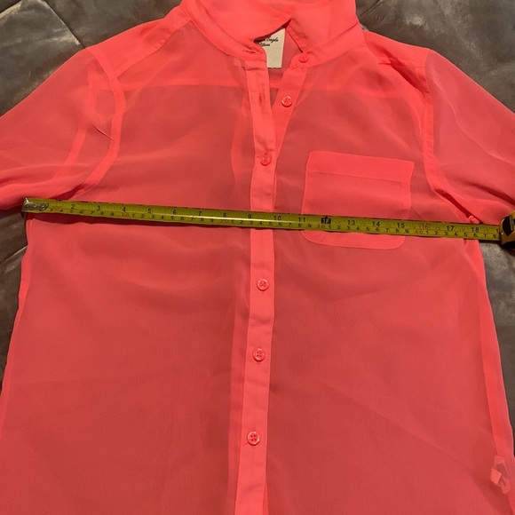 American eagles sheer blouse hot pink neon - Picture 6 of 7